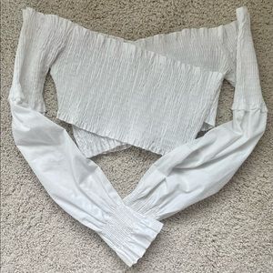 🛍White Off Shoulder Top